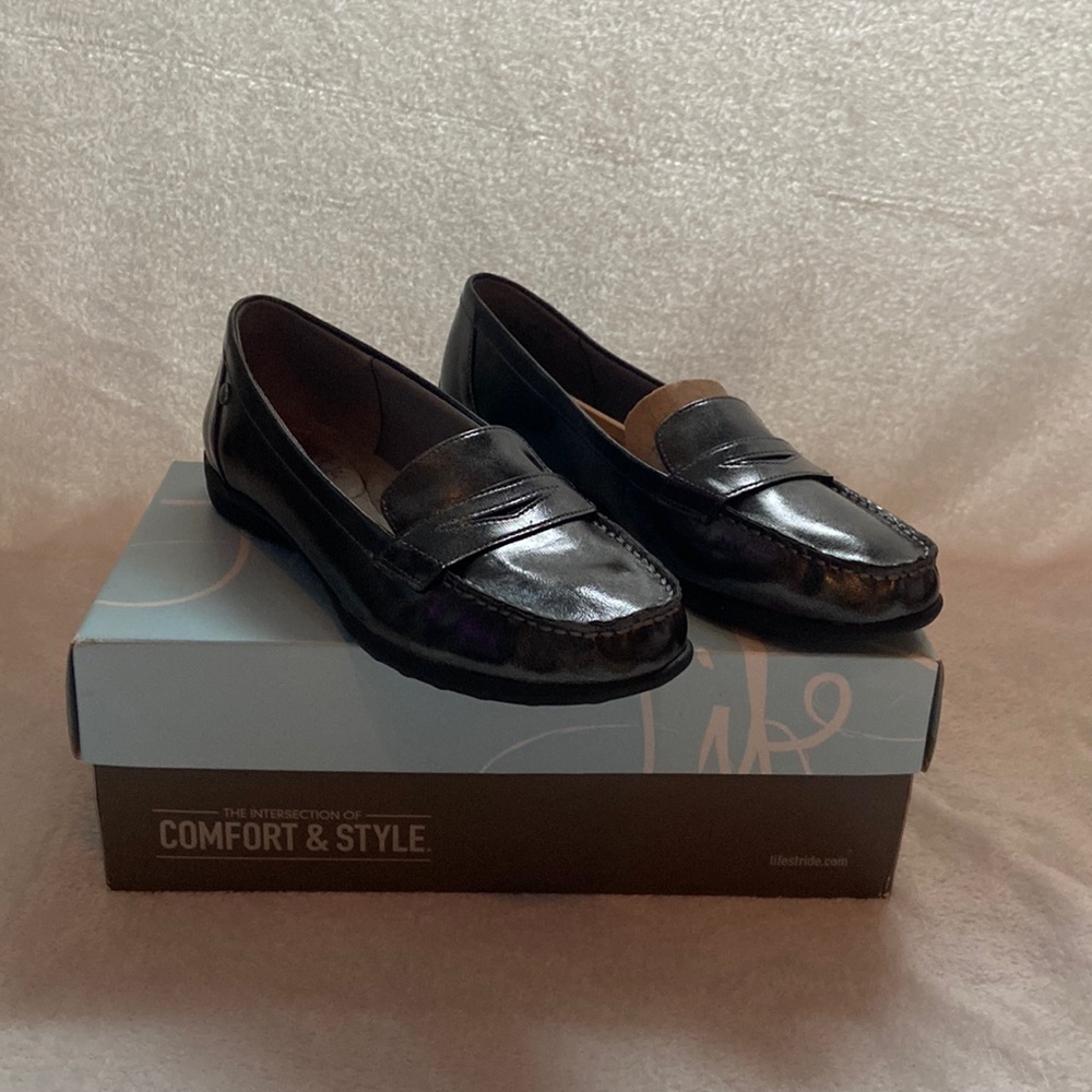 Lifestride penny loafers